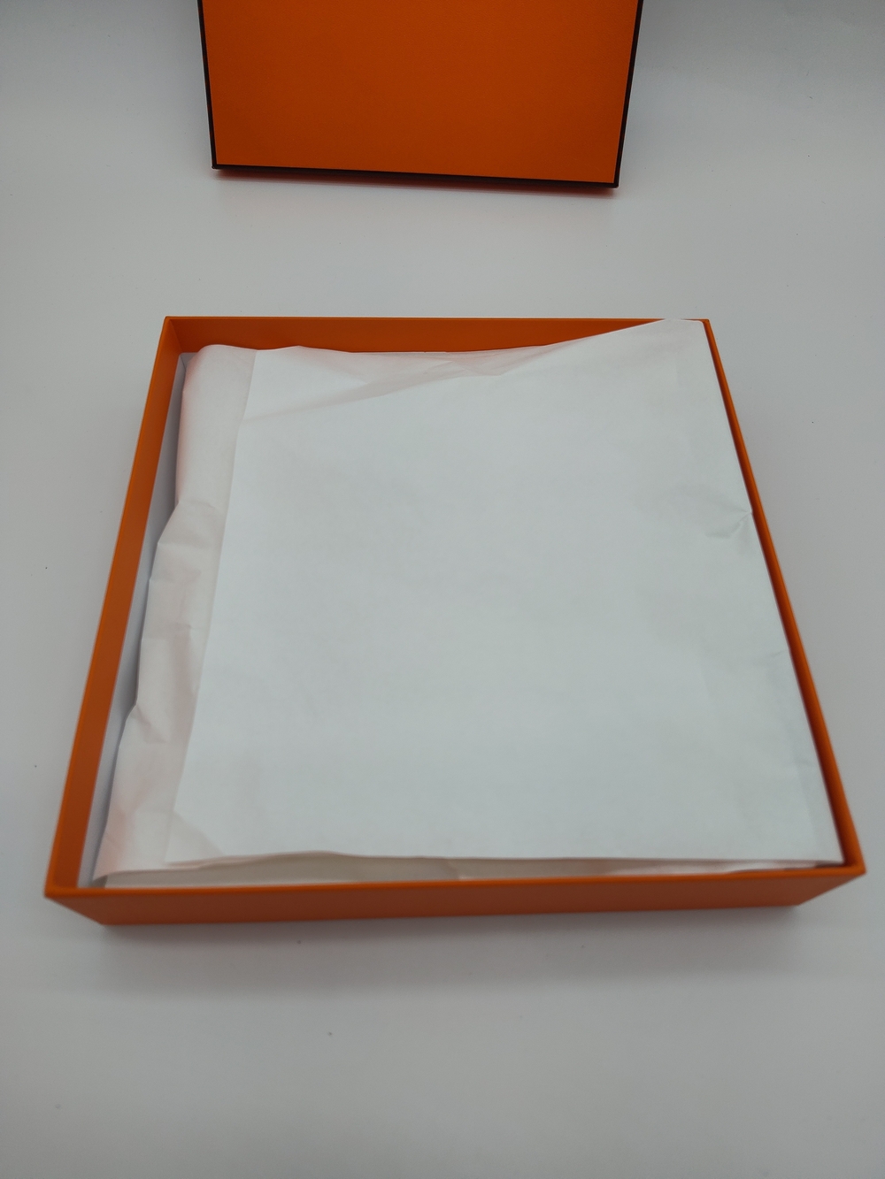 HERMÈS Orange Gift Box with Tissue Luxury Presentation Packaging 8x8 UV Verified - Picture 3 of 7